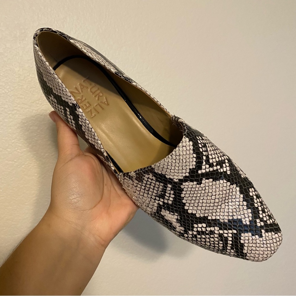 Naturalizer Collette Alabaster Snakeskin Leather Loafer 8.5 EUC - Picture 3 of 10
